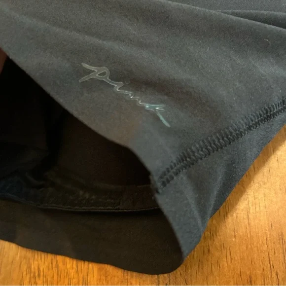 Victoria’s Secret PINK Wireless Loungebra – XS
🖤 New with tags | Black - Picture 3 of 9